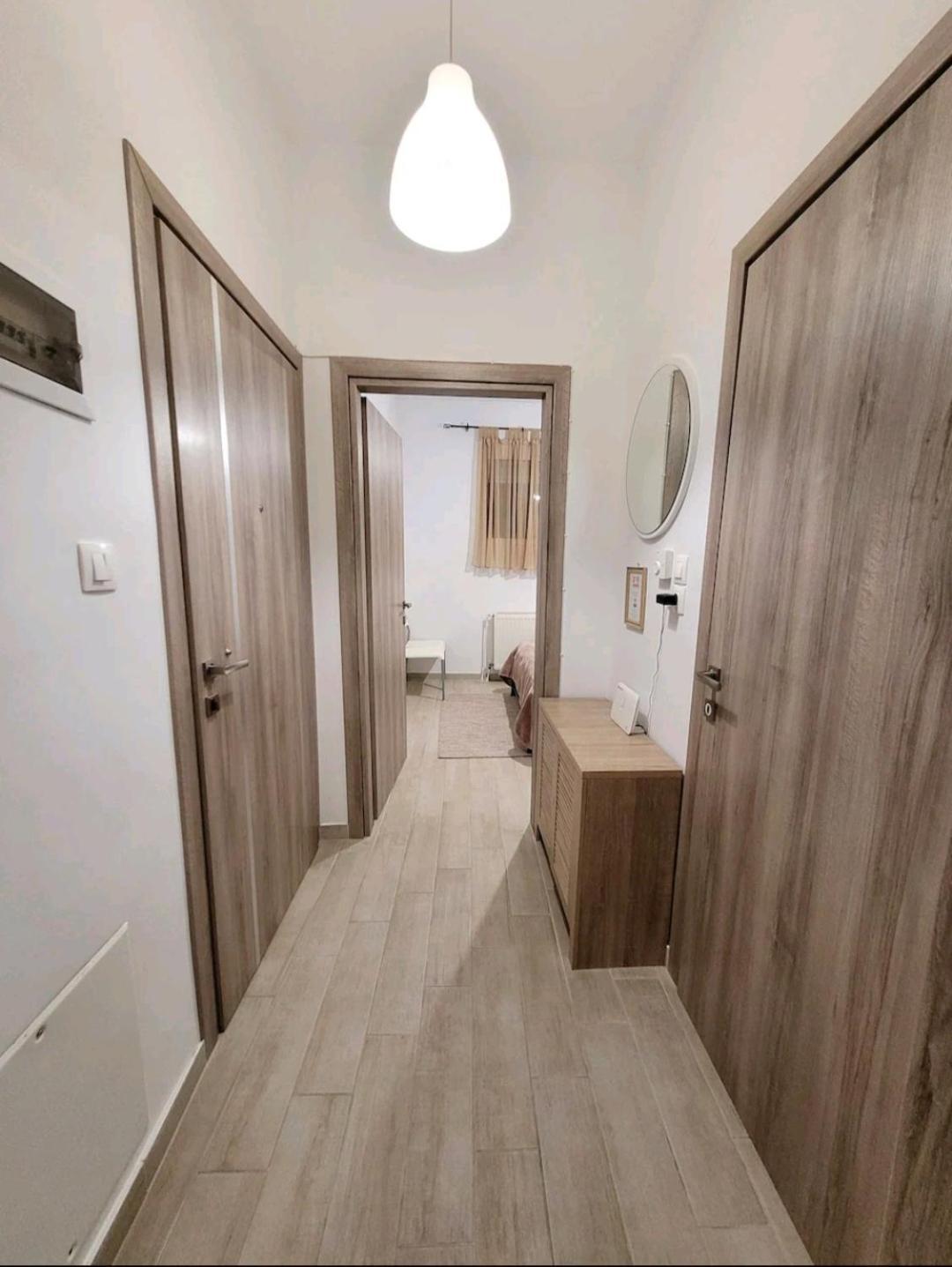 פלורינה Center River Apartment מראה חיצוני תמונה